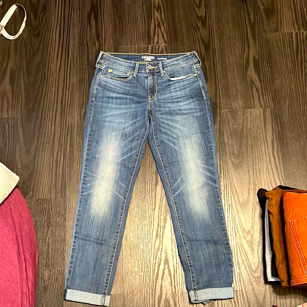 Levi’s Denizen Boyfriend Jeans - Barely Worn